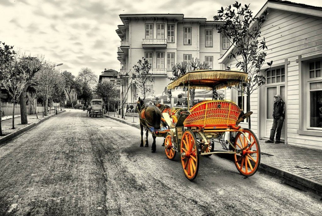 10 أفكار مبتكرة للحصول على شهر عسل لا ينسى