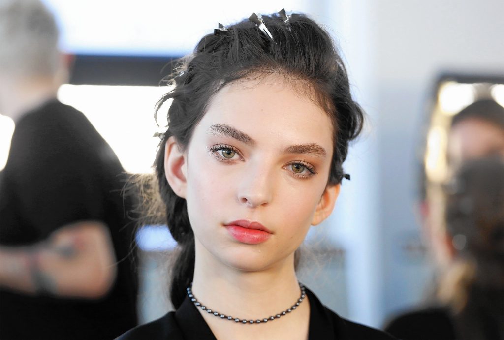 المكياج النيود للعرائس لمسة أكثر جاذبية