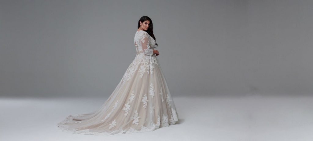 10 نصائح لاختيار فستان الزفاف للعروس صاحبة الجسم الممتلئ