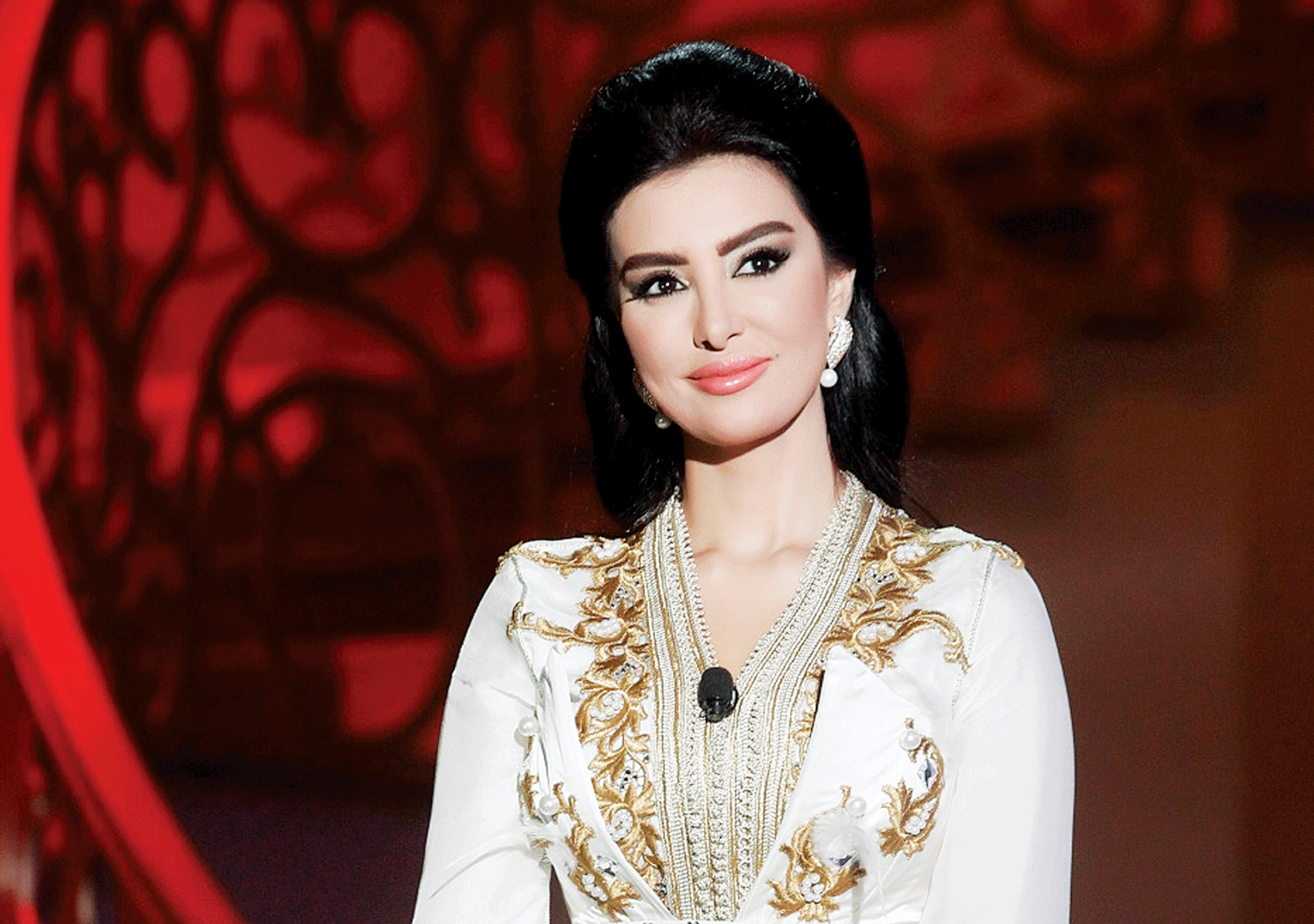 حفلات زفاف النجوم تحتدم في أسبوع واحد