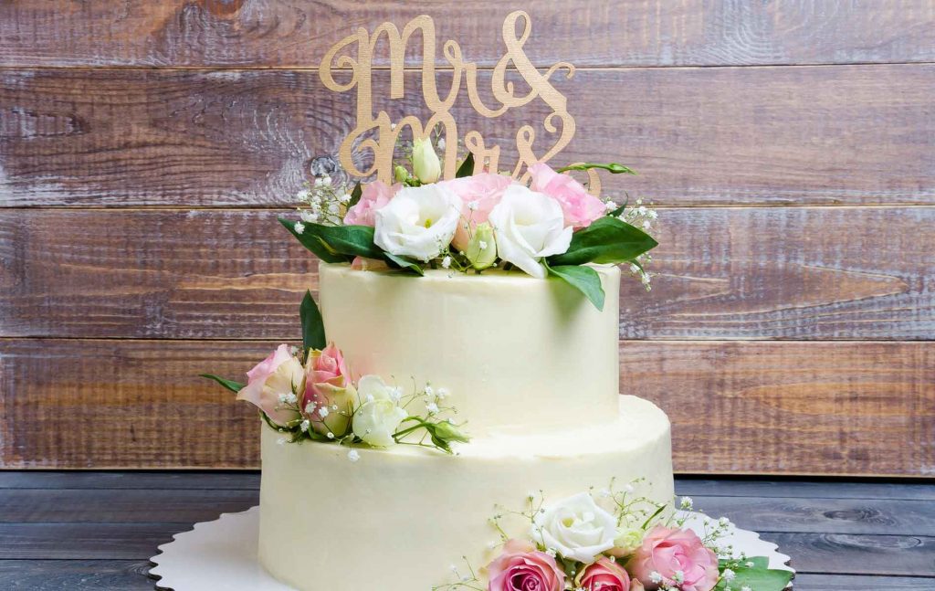 أحدث موديلات كعكات زفاف 2019