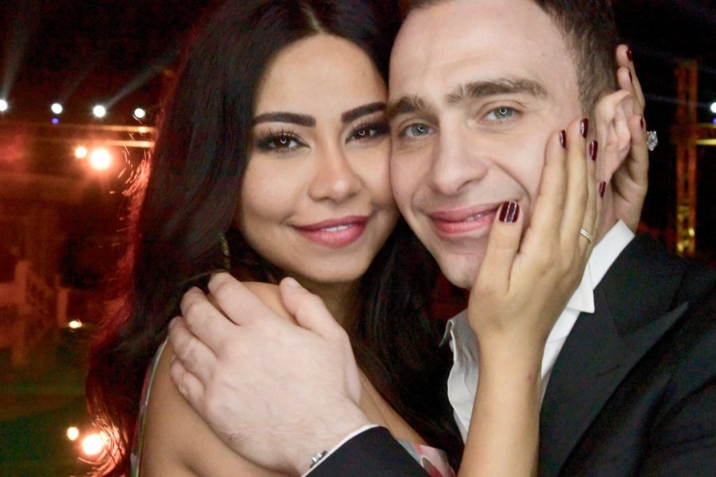 حفلات زفاف مفاجئة للفنانين وأسرار عليك معرفتها