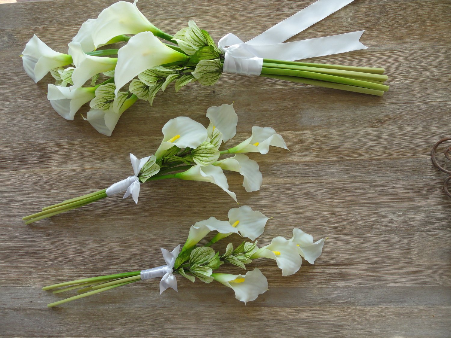 بالصور : تصاميم أنيقة لـ بوكيه العروس