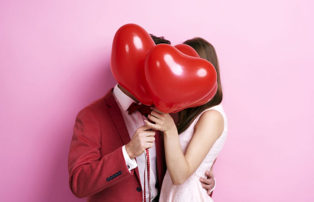 كيف أعبر عن حبي : حيل بسيطة حتى لا تعاني من البرود العاطفي بعد الزواج