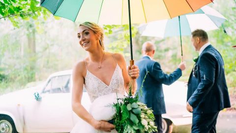 مظلة شمسية لعروس أكثر أناقة وتميزا في ليلة العمر