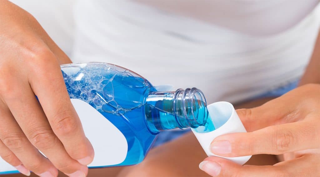 افضل غسول للفم لابتسامة رائعة وبراقة