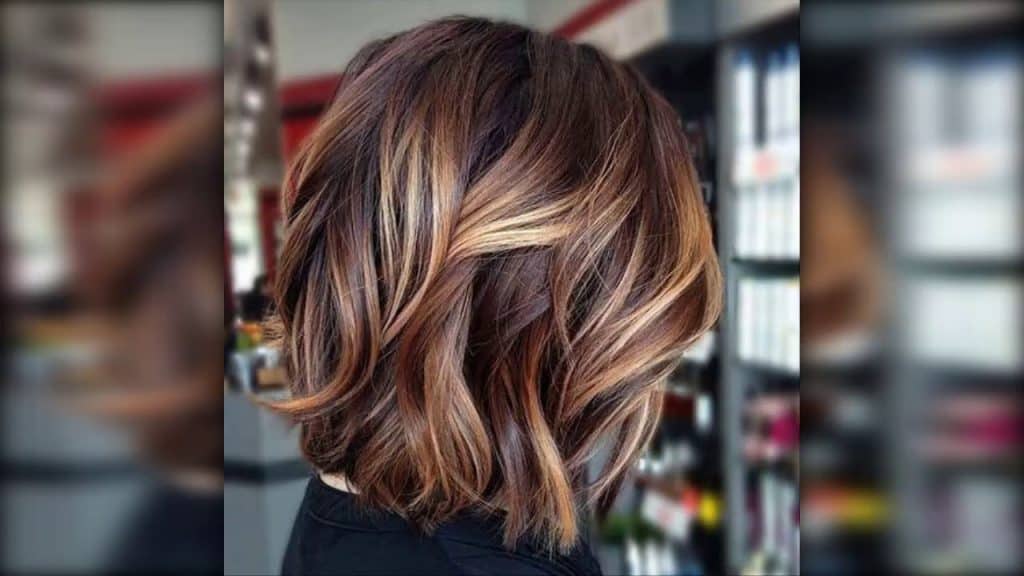 صبغات شعر بني غامق بالصور والفيديو لإطلالة أروع