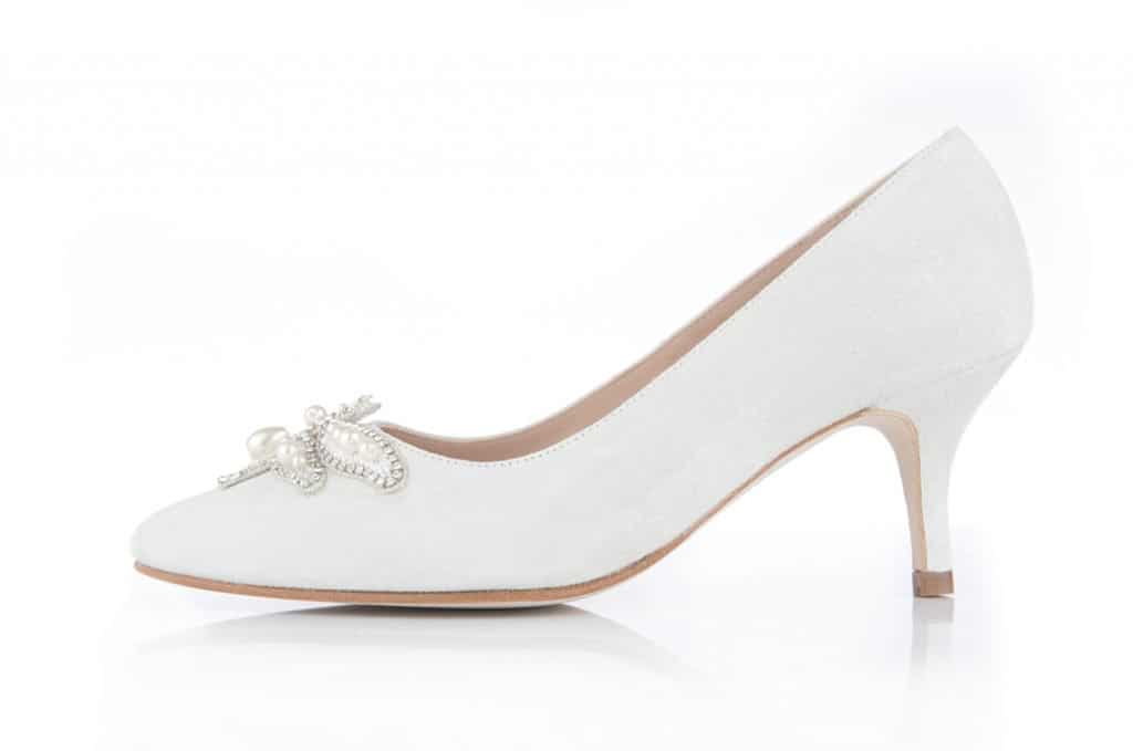 أحذية العروس تصاميم وصور عليك رؤيتها قبل اقتناء جهازك