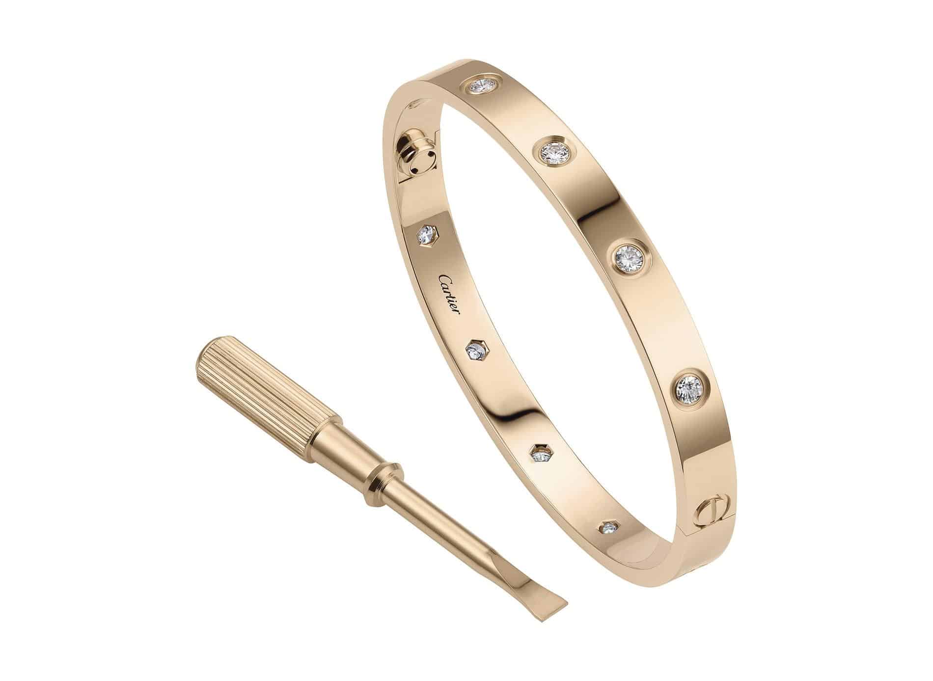 أجمل أساور كارتير