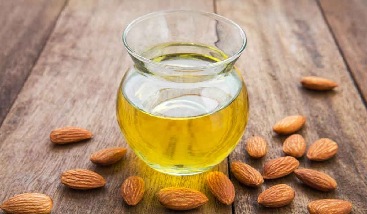 فوائد زيت اللوز الحلو