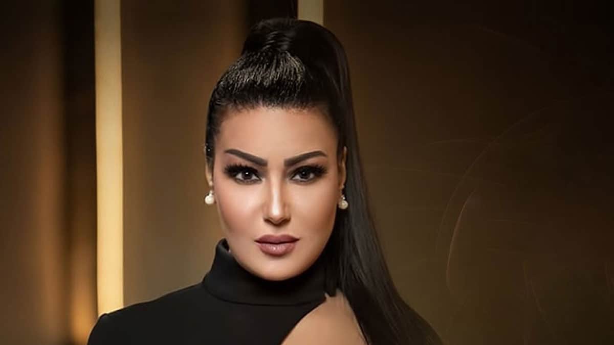 سمية الخشاب لأحمد سعد : دمي مش هيروح هدر