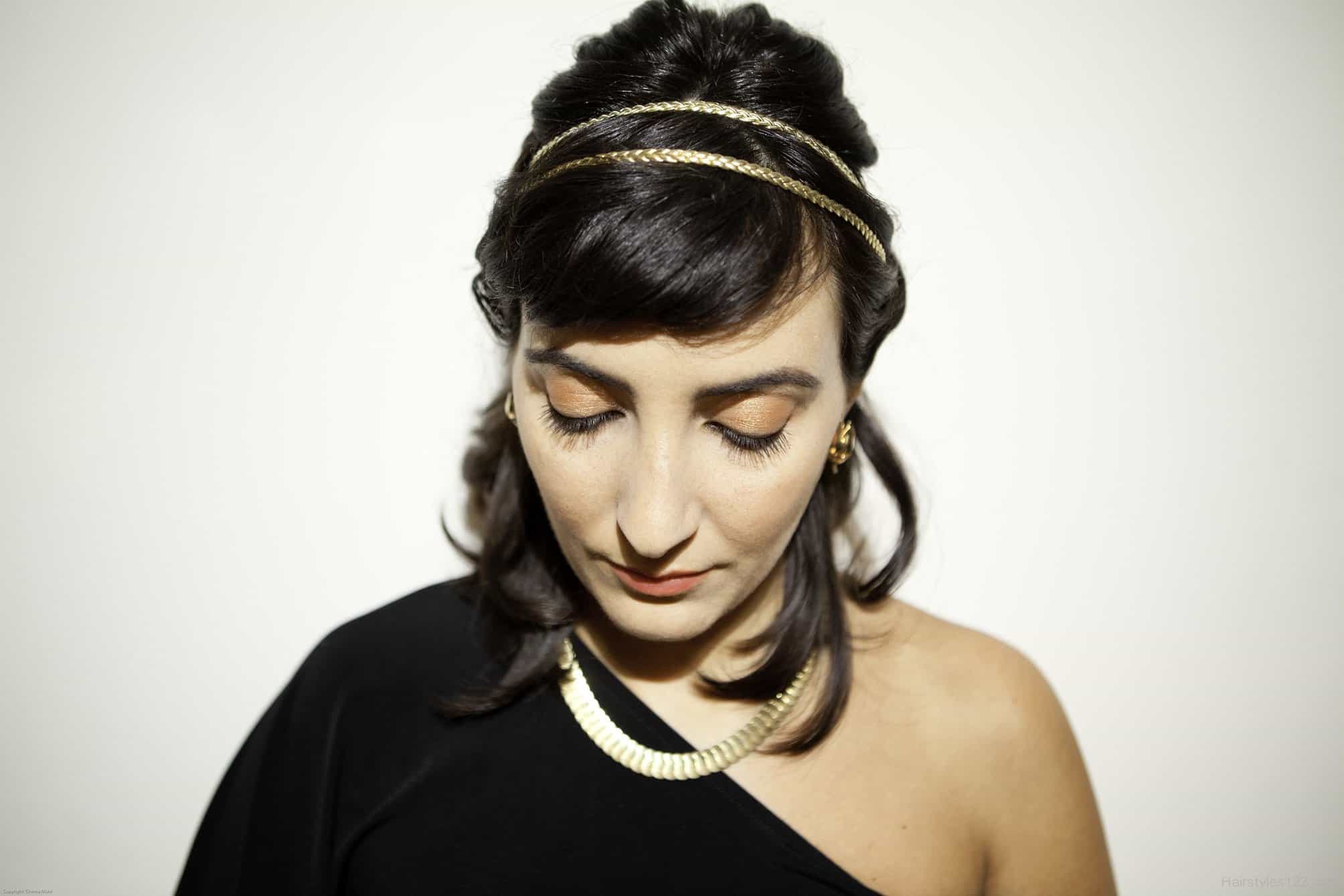 تسريحات رومانيه للعرايس عليك رؤيتها قبل زفافك