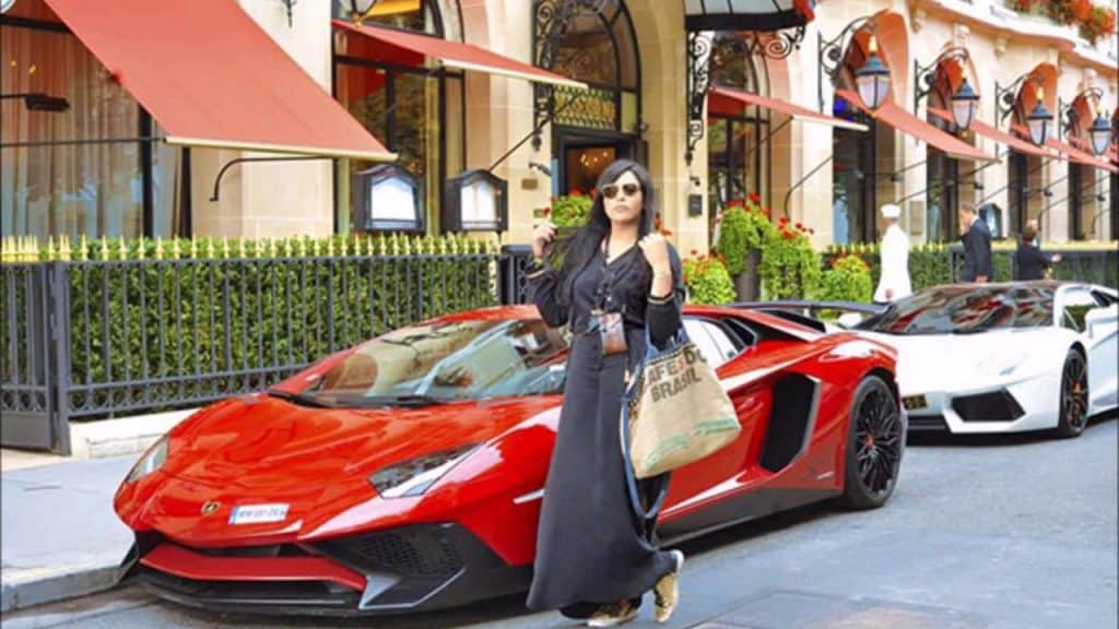 منزل أحلام في دبي ترف وأسرار أخرى قد لا تعرفينها عن زوج الملكة