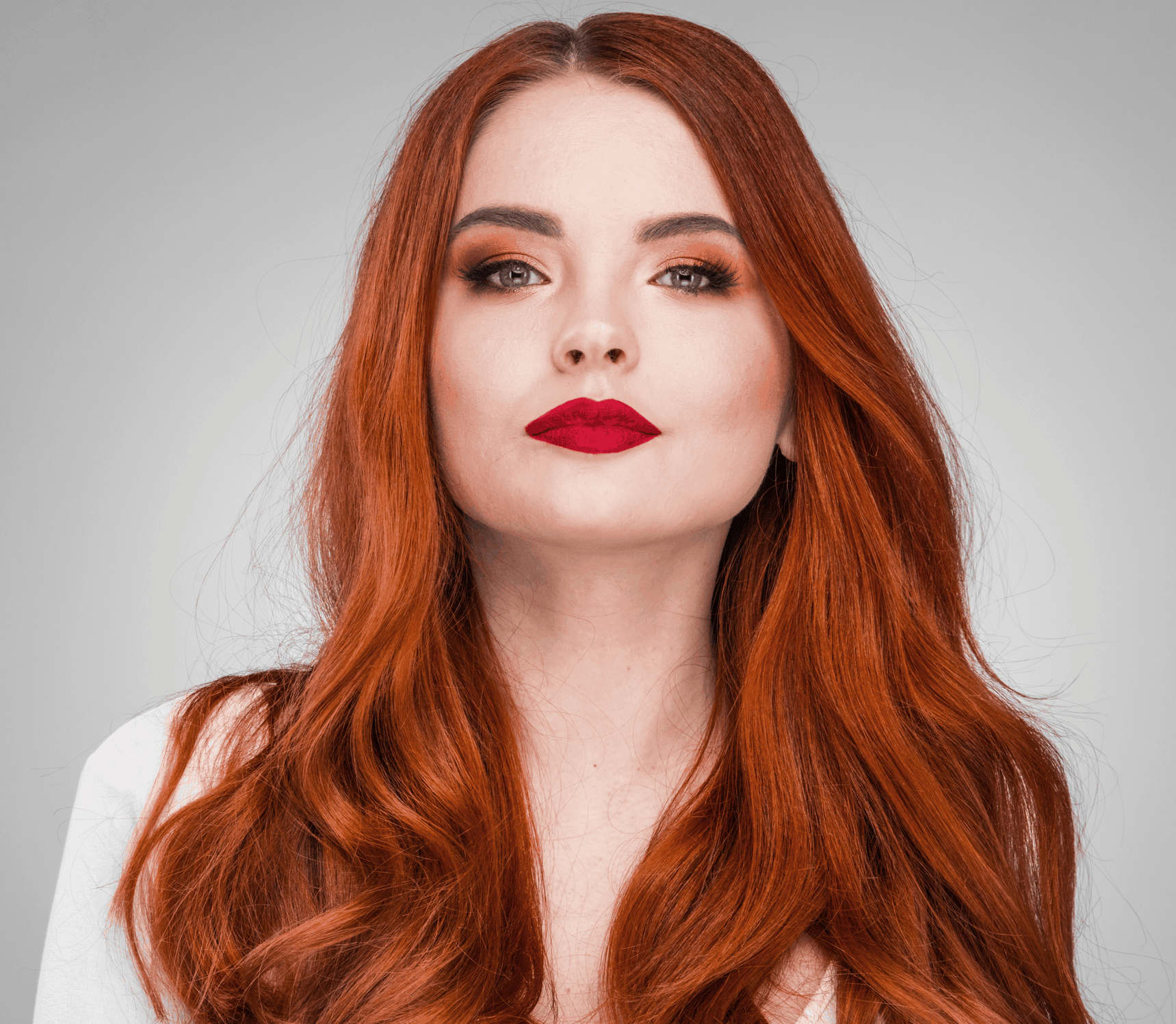 الحناء لتطويل الشعر : فوائدها العديدة وطرق استخدامها