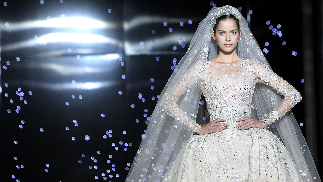 17 من اجمل فساتين زفاف زهير مراد لتستلهمي منها فستان ليلة الأحلام