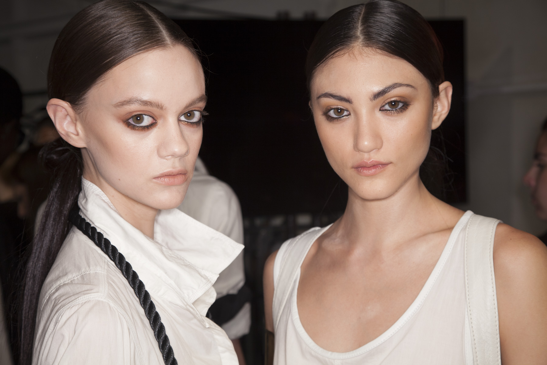 مكياج رمضان في خطوات لإطلالة ناعمة وأنيقة