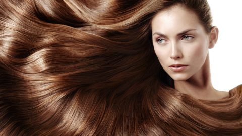 افضل الماسكات الطبيعية للشعر : وصفات ناجحة لأصعب مشاكل الشعر