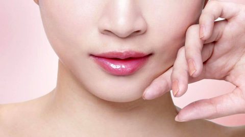 أفضل الوصفات لشفاه وردية للعرائس