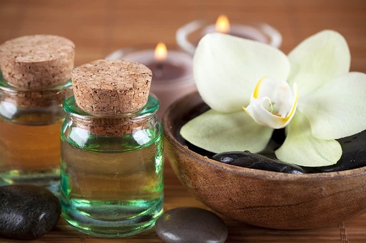 7 نصائح لتعطير جسم العروس في يوم الزفاف