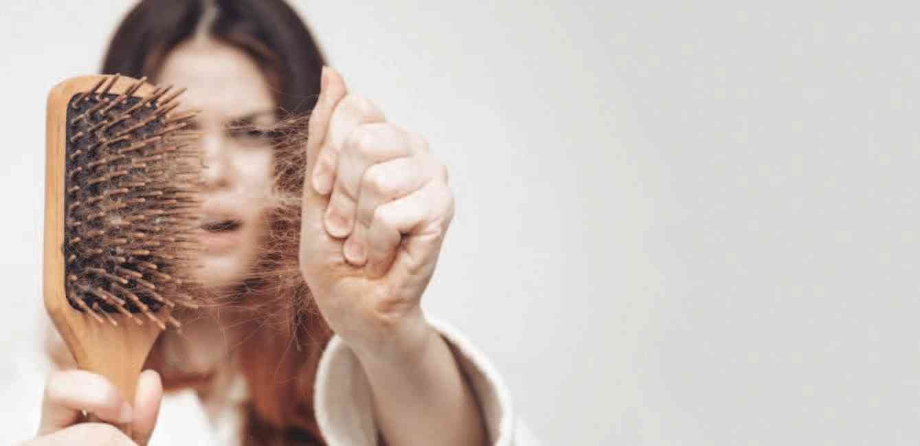 نصائح عناية للتخلص من تساقط الشعر بدون أي علاج