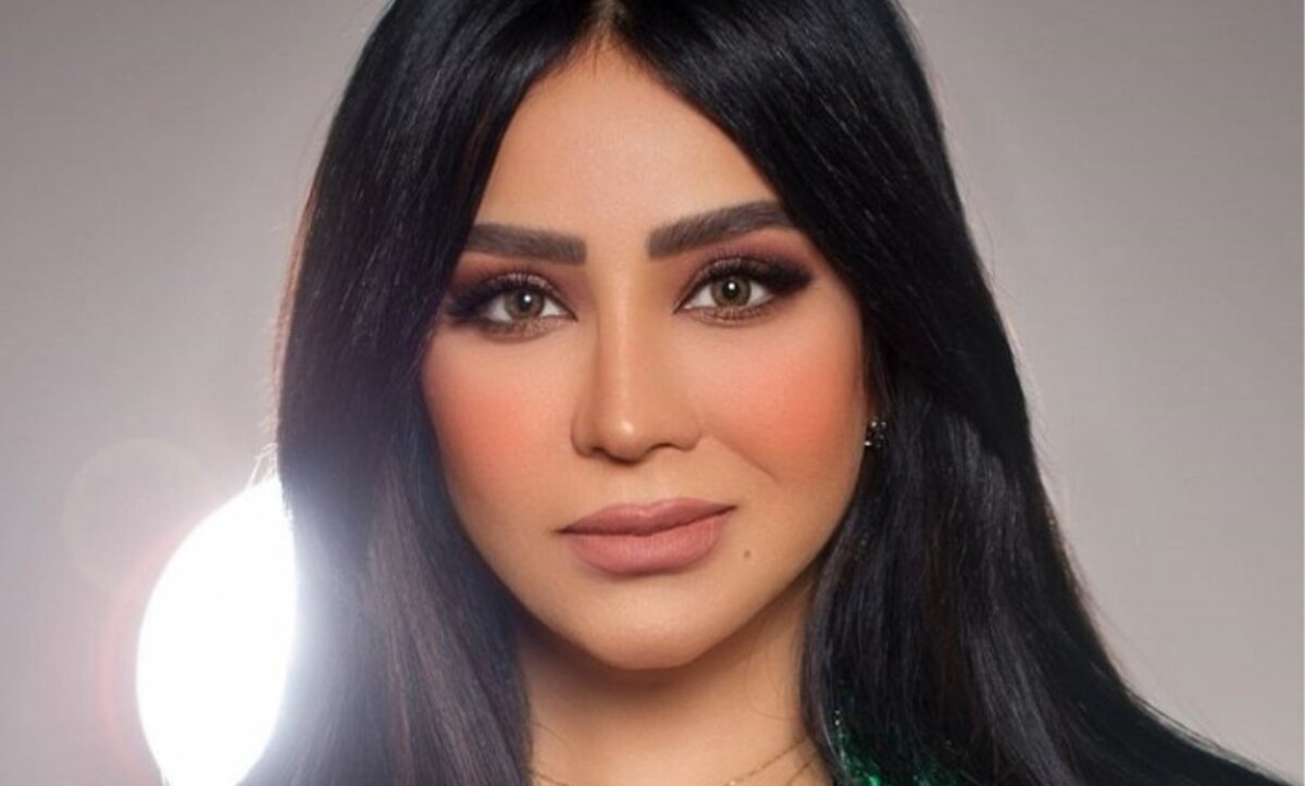 إطلالات لجين عمران الأنيقة تسرق الأضواء لجمالها