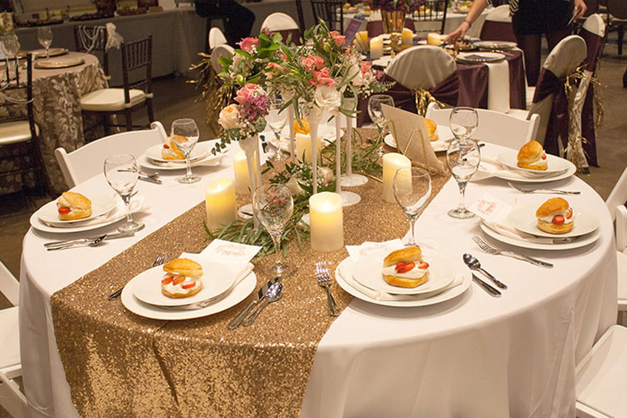 أروع ديكورات حفل زفاف باللون البرونزي