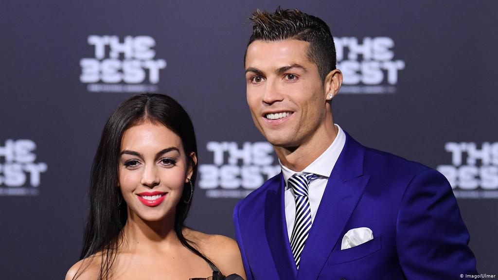 رسميا: قائمة الثنائيات الأكثر ربحا على الانستغرام أهمهم جورجينا ورونالدو