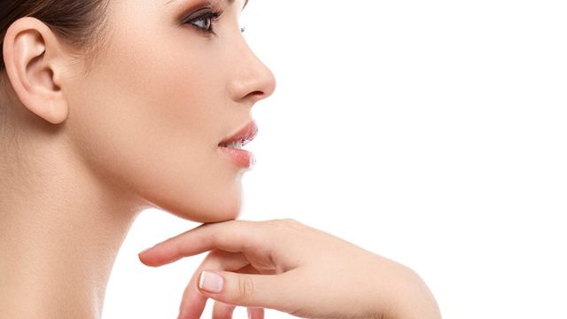 أروع الأقنعة لتقشير البشرة على طريقة المرأة الإمارتية