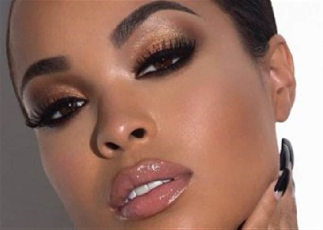 أروع ألوان ظلال العيون المناسبة للبشرة السمراء لإطلالات ربيع 2021