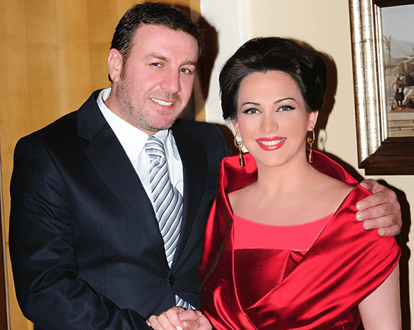 بالصورة: سلاف فواخرجي تحتفل بعيد ميلاد زوجها بطريقة غريبة!