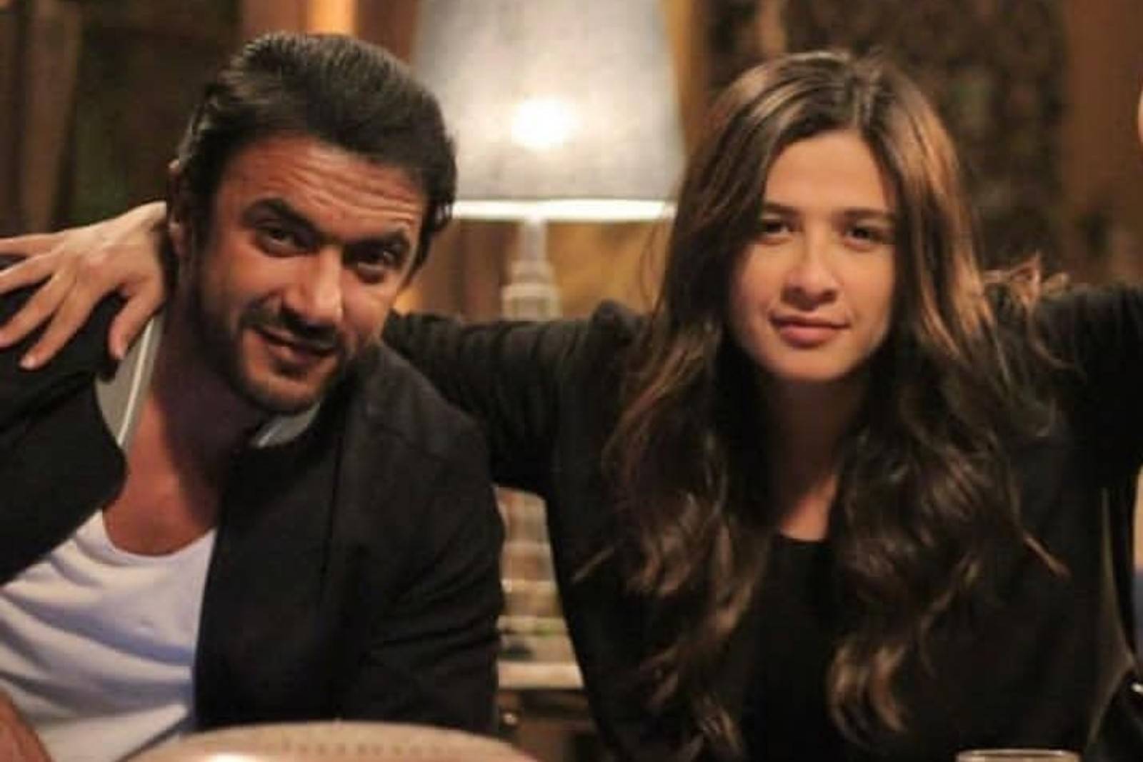 بالصور: ياسمين عبد العزيز العوضي تحتفل بعيد ميلادها على طريقة أحمد العوضي