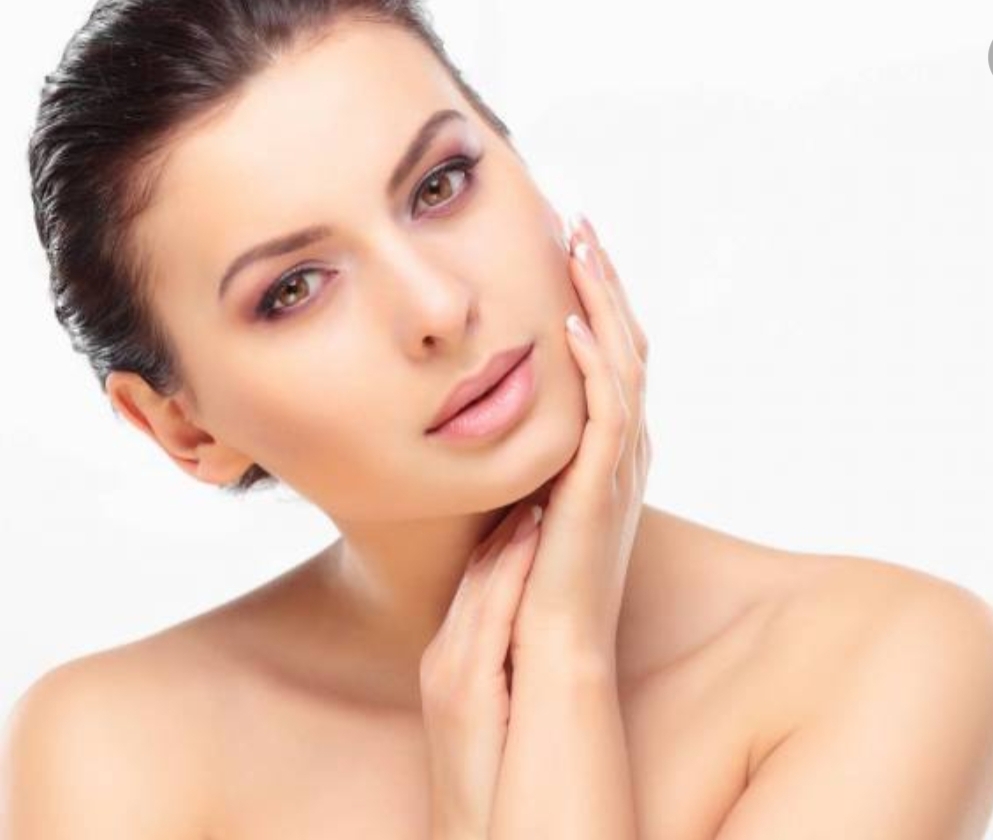 أفضل المستحضرات لبشرة ناعمة للغاية … عليك معرفتها