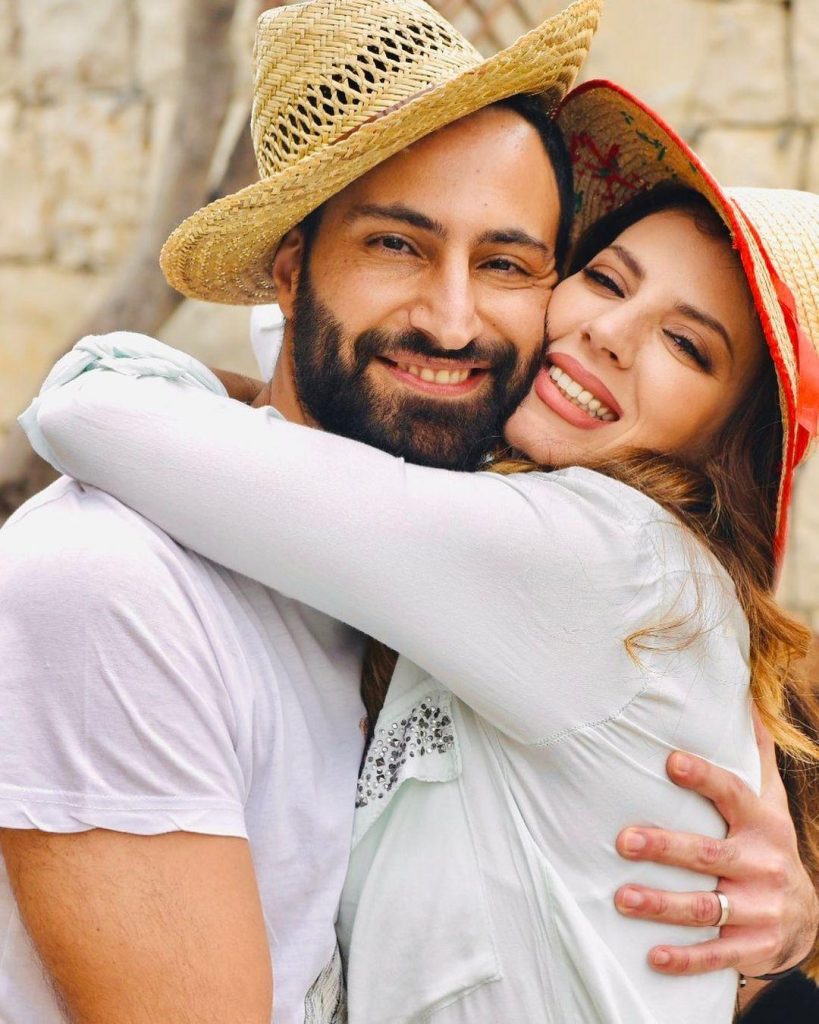 بالفيديو: بهاء الكافي تستمتع بوقتها رفقة زوجها وتطل عبر فيديو قصير