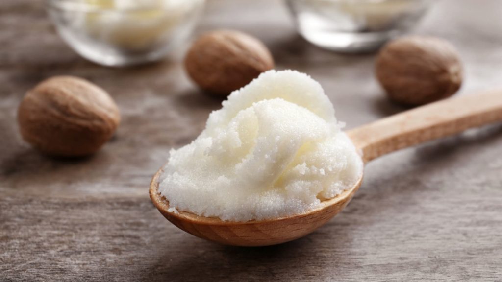 وصفات زبدة الشيا : تعرفي إلى فوائدها للمناطق الحساسة في الجسم