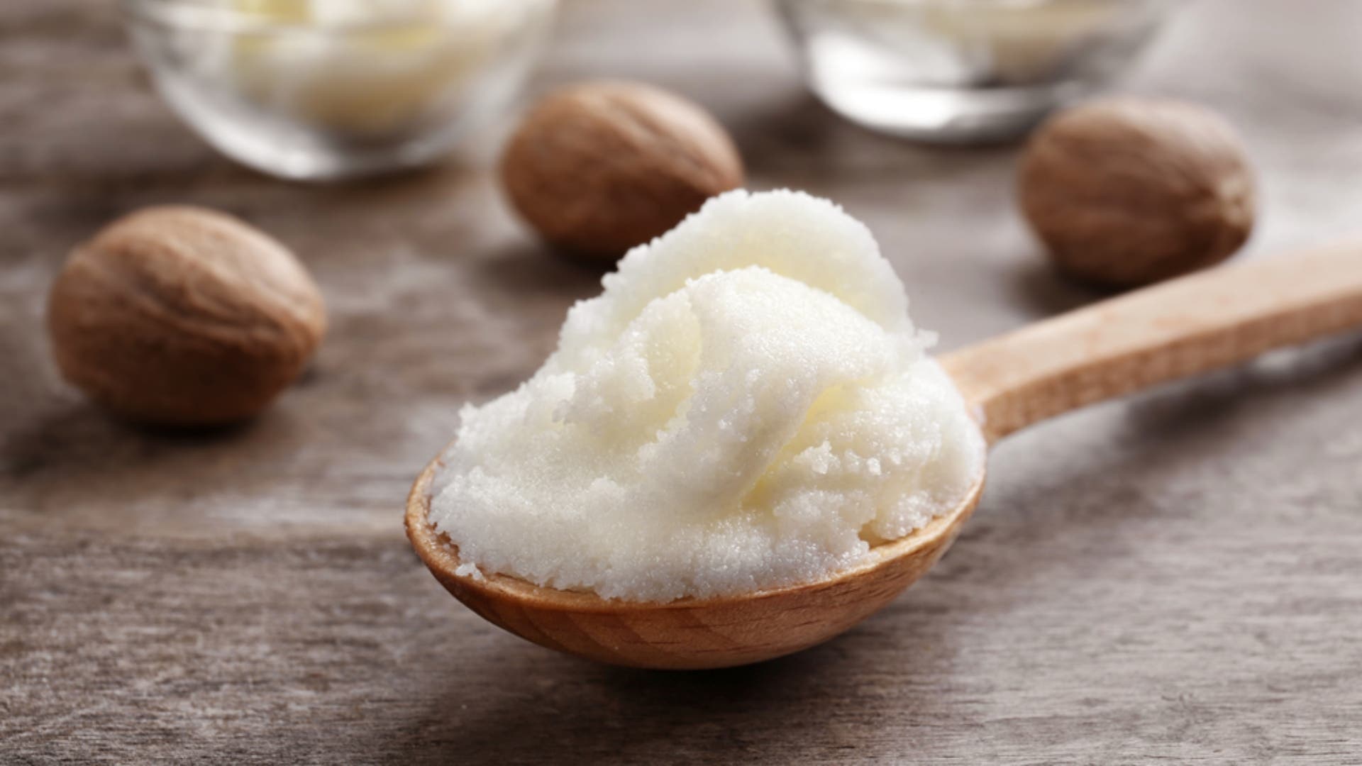 وصفات زبدة الشيا : تعرفي إلى فوائدها للمناطق الحساسة في الجسم