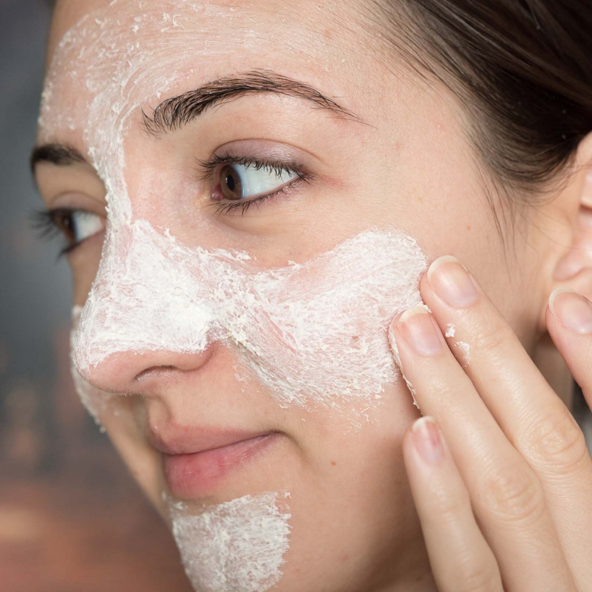 مقشرات محلية الصنع من الأرز لتنعيم الجسم