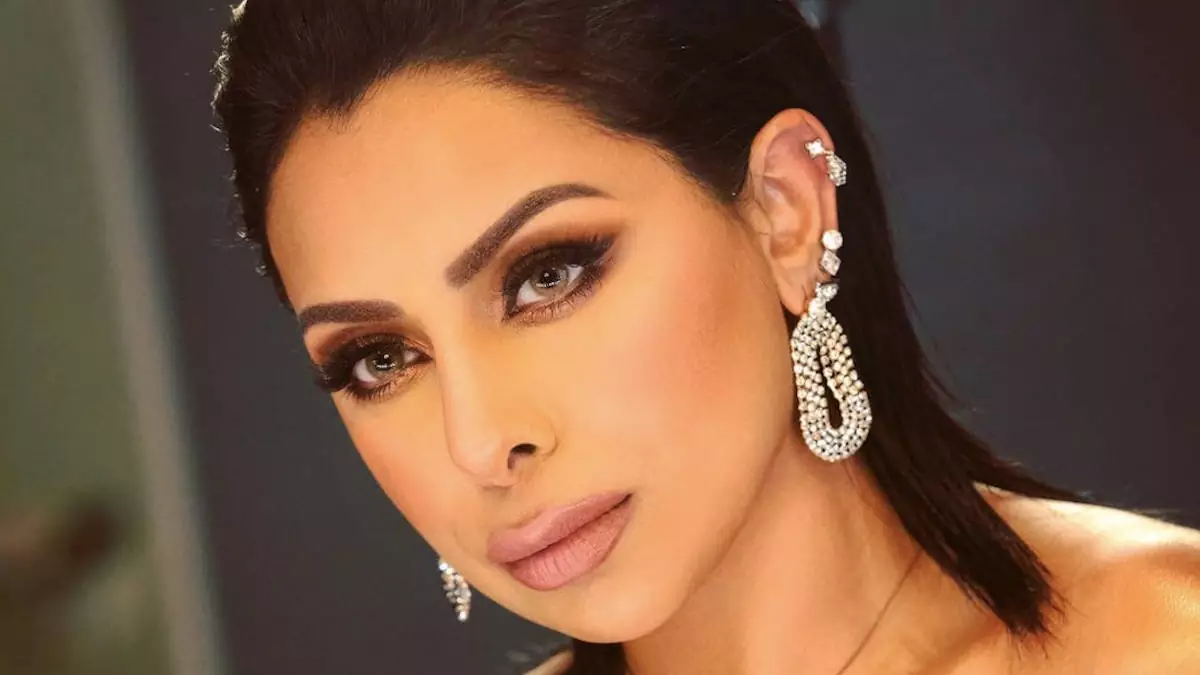 3 أفكار مكياج من وحي هند البلوشي