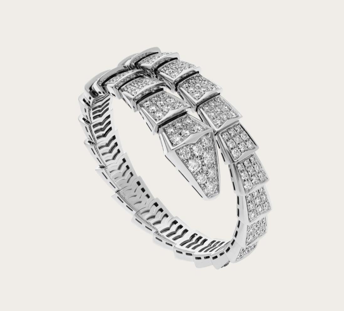 بالصور: أساور الألماس الفاخرة بتصاميم خالدة للعروس العصرية