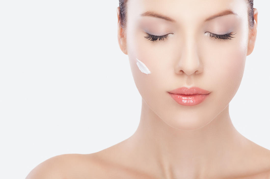 وصفات طبيعية لتنعيم البشرة الخشنة والجافة