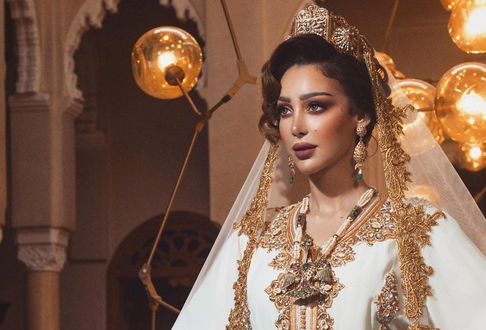 تشكيلة رائعة من القفطان المغربي للمصممة سلمى بنعمر 2021