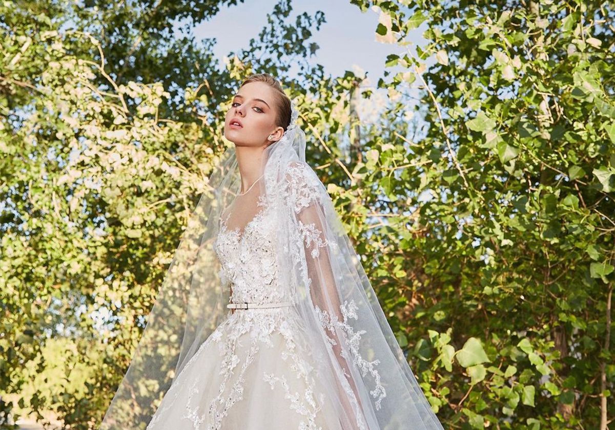 مجموعة فساتين الزفاف لسنة 2021 من إيلي صعب