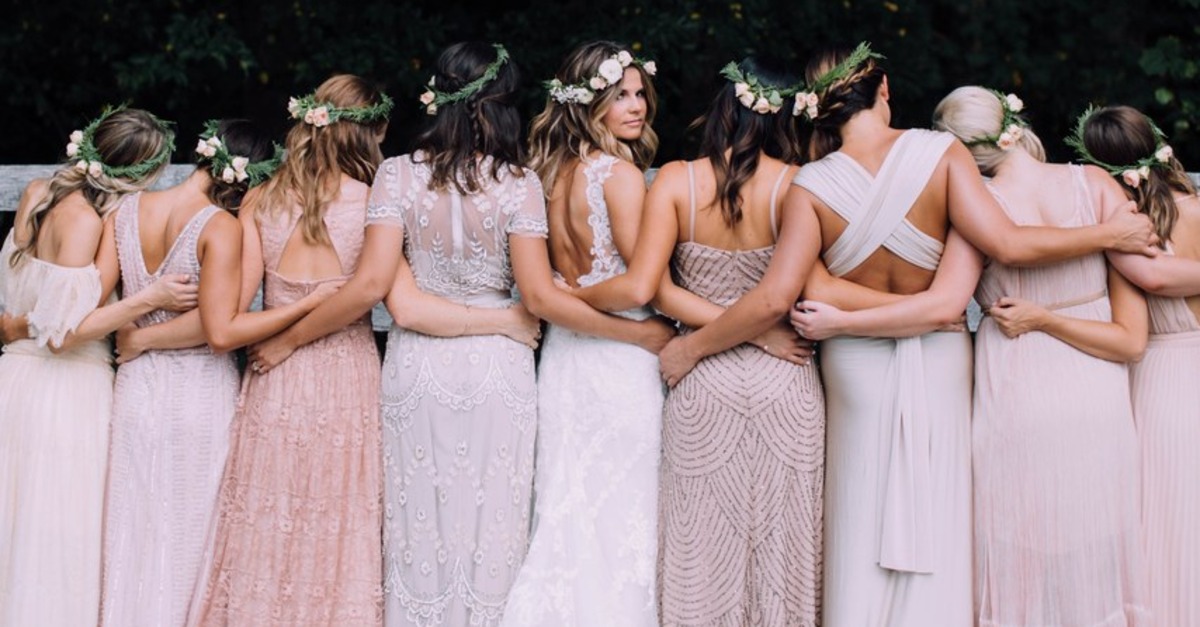 وصيفات العروس شخصيات رئيسية في حفل الزفاف