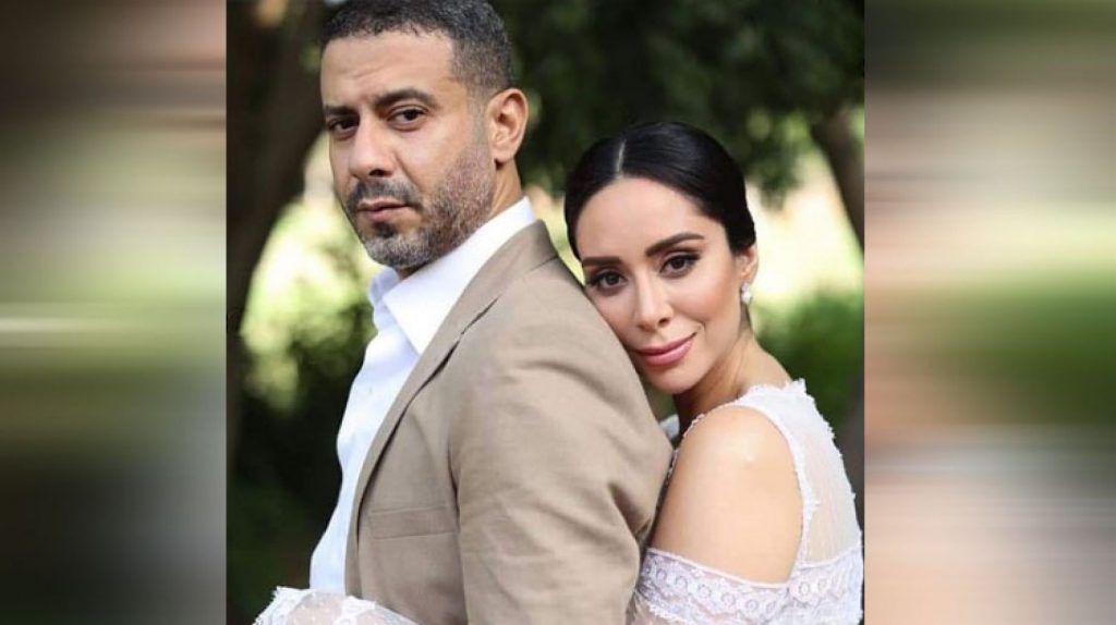 بالفيديو: زفاف محمد فراج وبسنت شوقي والعروسان يعيدان مشهد أغنية “حاجة غريبة”!