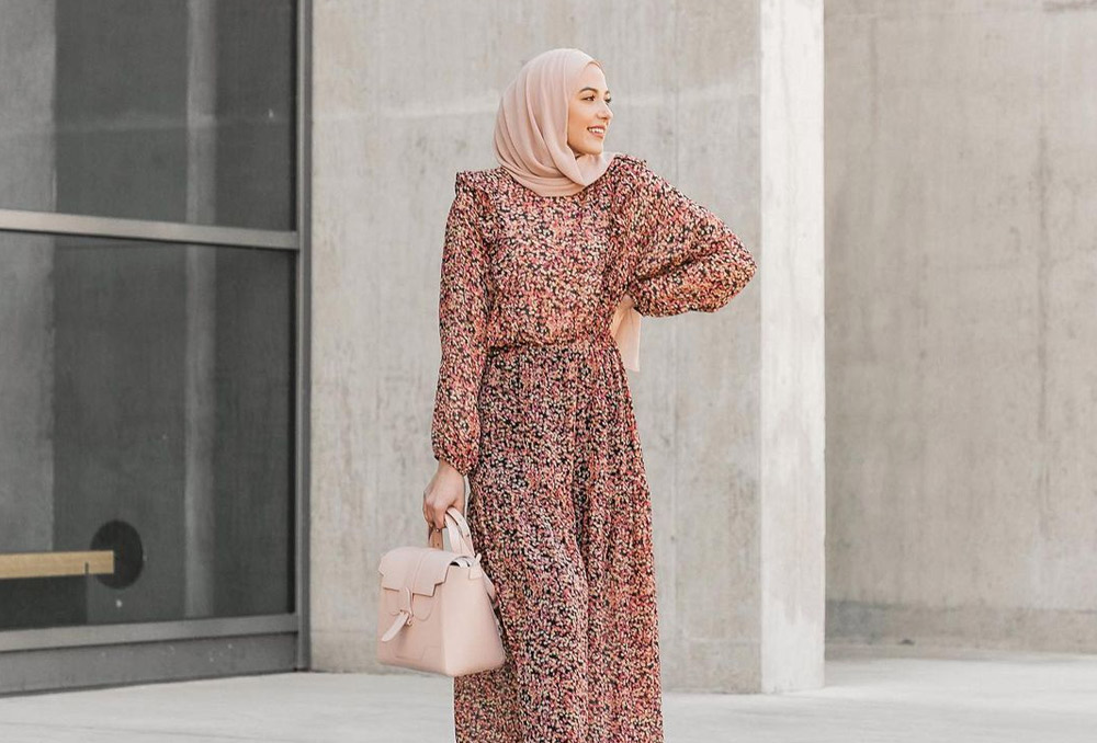 فساتين طويلة للمحجبات موضة هذا الصيف