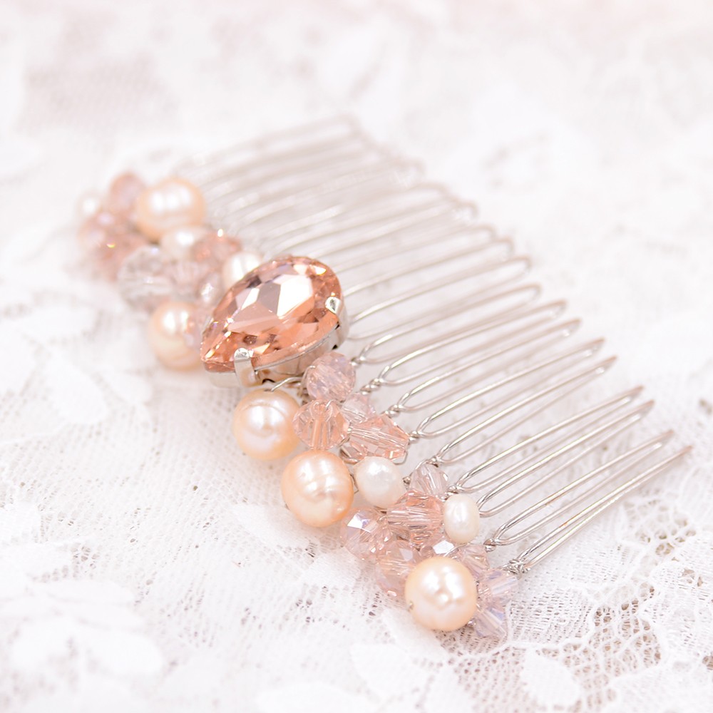 بالصور أكسسوارات ناعمة وأنثوية لشعر عروس صيف وخريف 2021