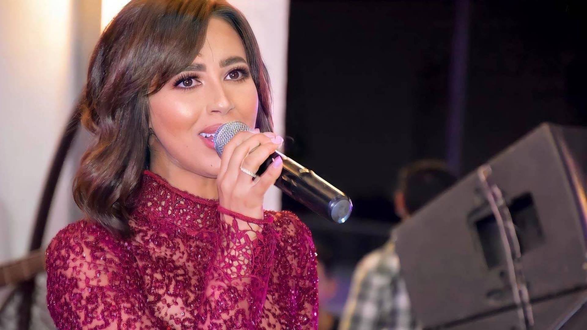 تصالح رنا سماحا وزوجها سامح أبو طالب وسط أجواء رومانسية