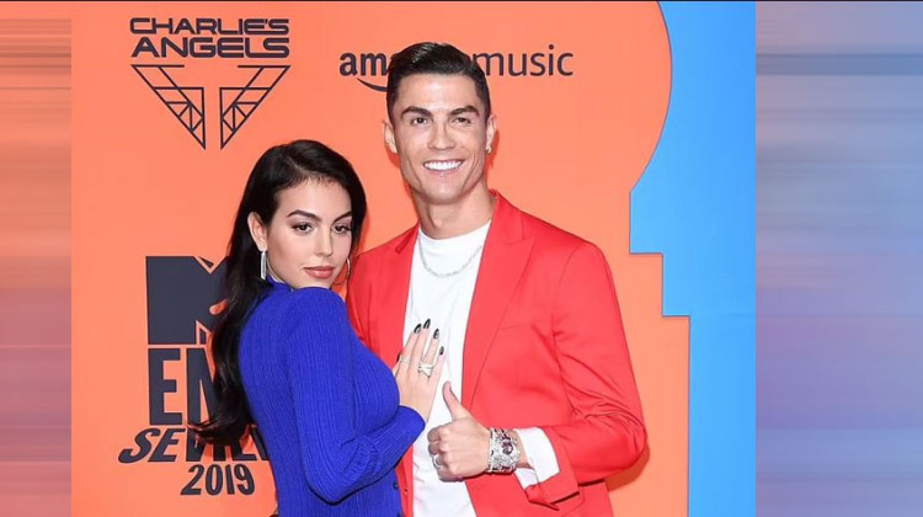 كريستيانو رونالدو يعلن خبر حمل صديقته بتوأم!