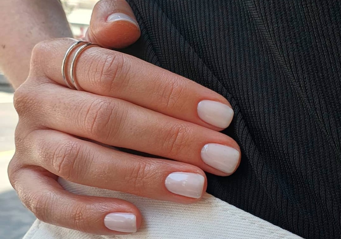 رسمات مناكير مناسبة للأظافر الـSQUOVAL