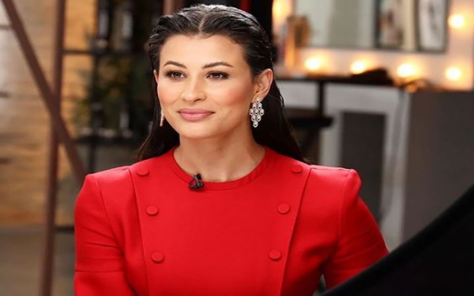 استلهمي إطلالتك في عيد الحب من الفاشنيستا ريم السعيدي