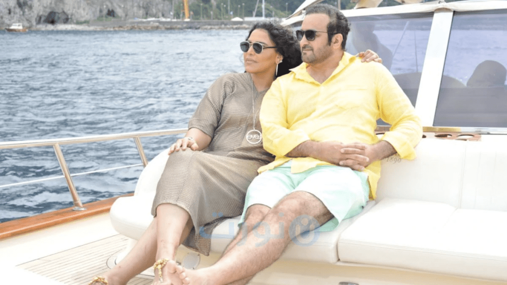 مبارك الهاجري يهنئ زوجته أحلام بنجاح حفلتها بأسلوب رومانسي!